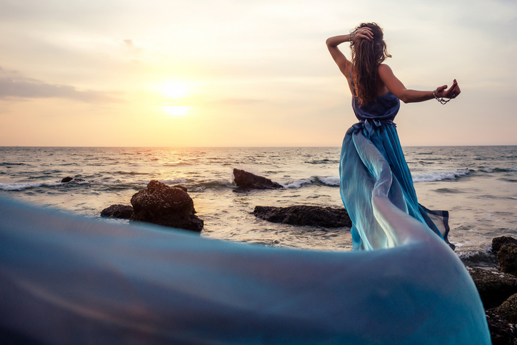 Frau am Meer